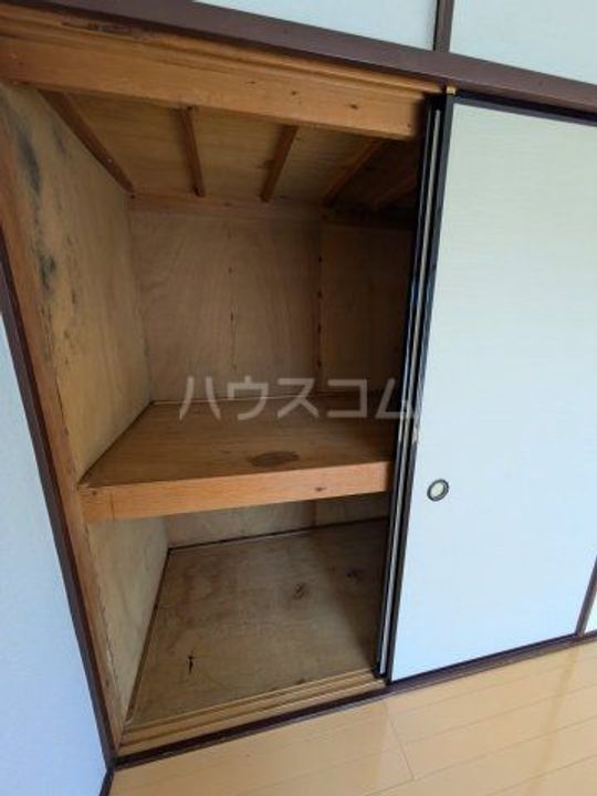 イエローハイツ茎崎の内装