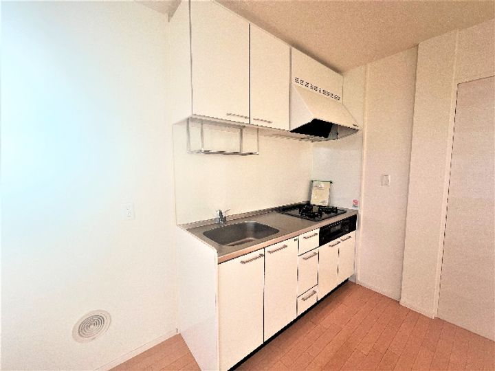 シティ六番町のキッチン