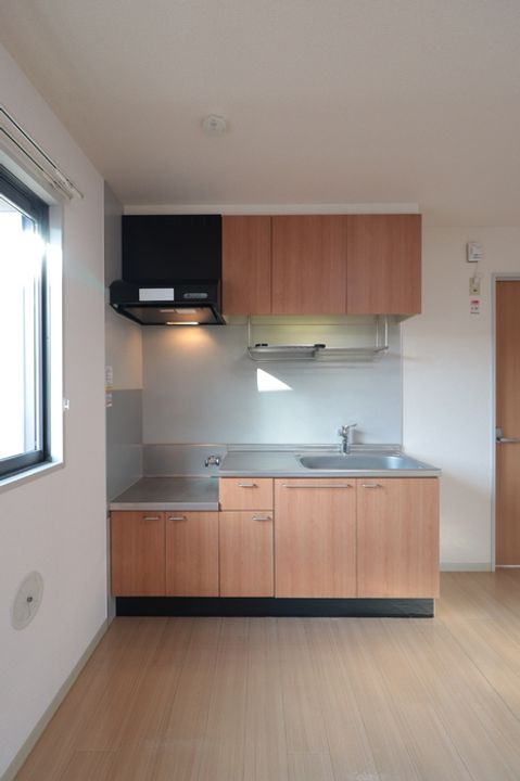 新潟県長岡市愛宕3(アパート)の賃貸物件のキッチン