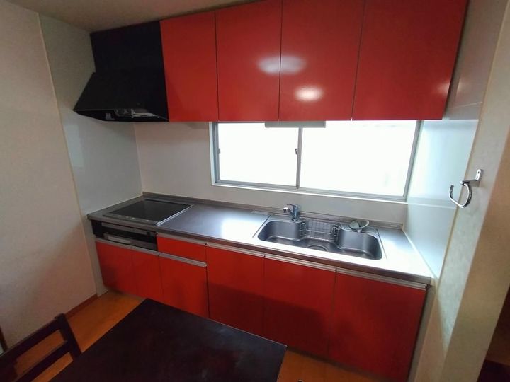 大阪府寝屋川市池田本町(一戸建)の賃貸物件のキッチン