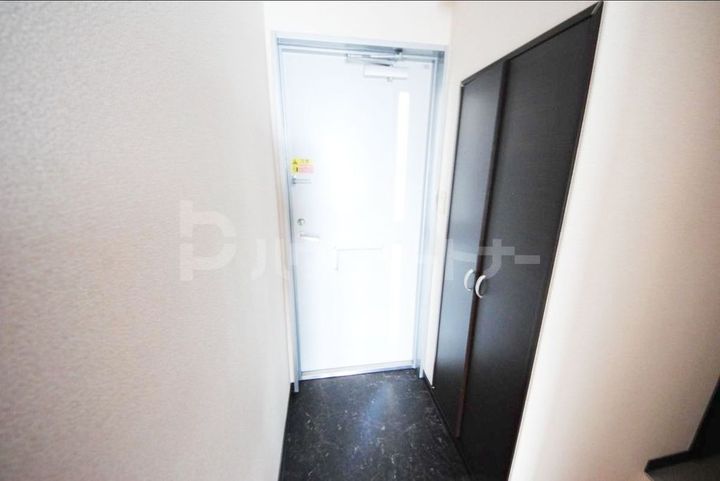 埼玉県さいたま市大宮区堀の内町1(アパート)の賃貸物件の玄関