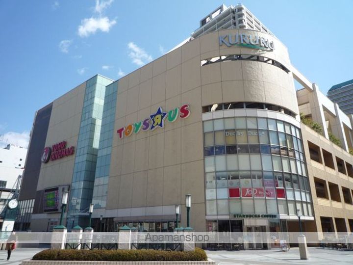 サンプラザビルの周辺