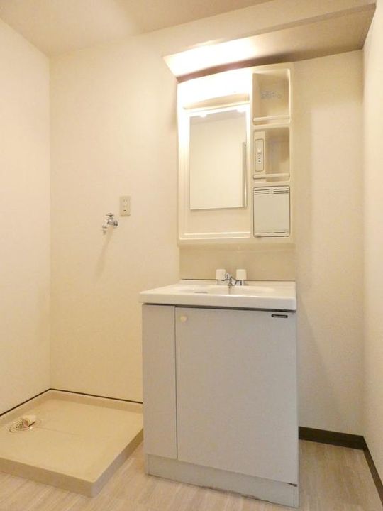 ハイルネッサンスAの内装