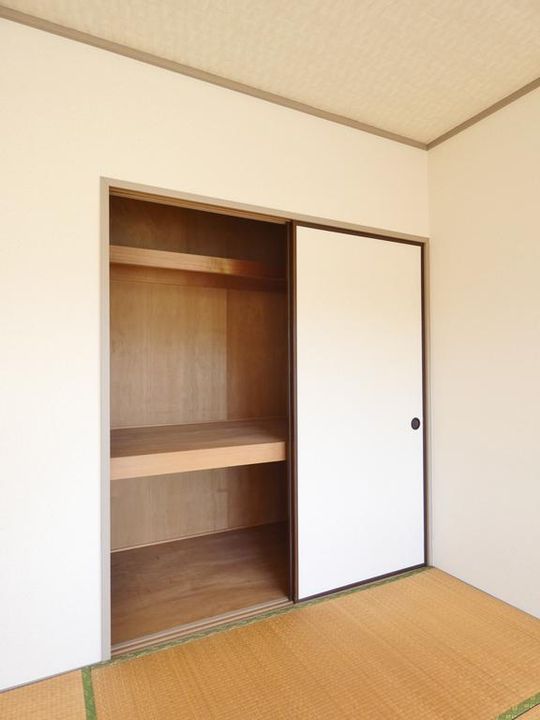 ハイルネッサンスAの内装