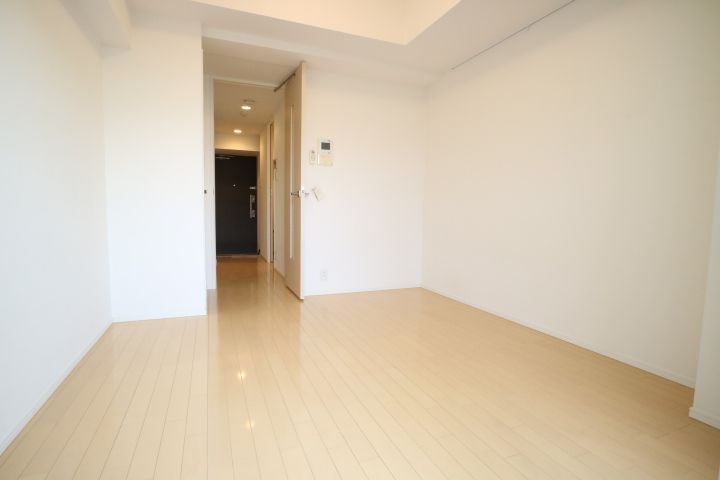 東京都新宿区山吹町(マンション)の賃貸物件の居間