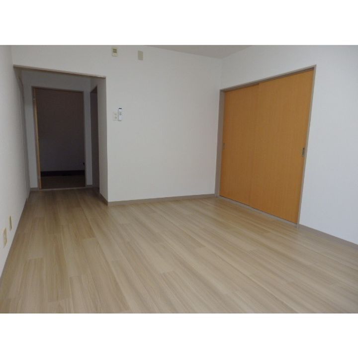 カーサ・セゾンの居間