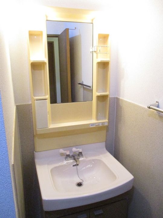 グリーンタウン津留崎の内装