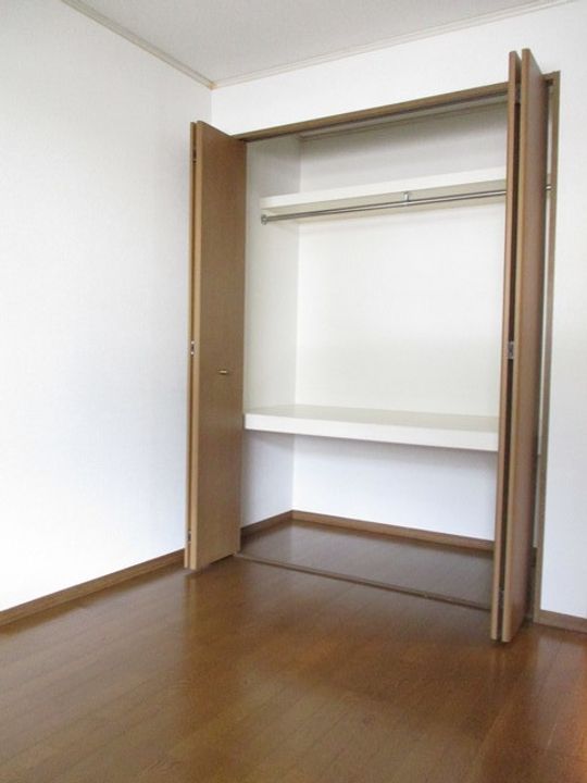 グリーンタウン津留崎の内装