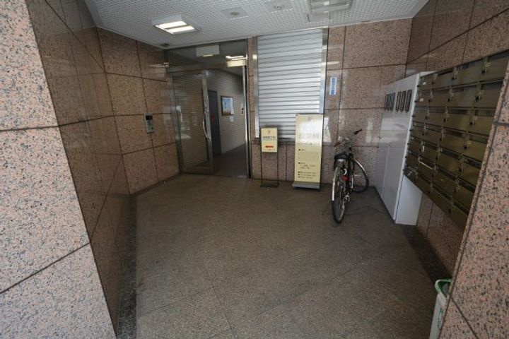 フロントリバー東難波の地図