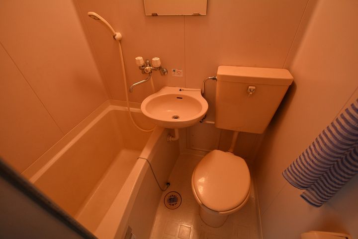 フロントリバー東難波の風呂