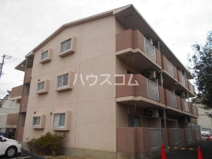 シャトー水堀の外観