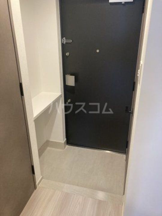 S-RESIDENCE王子enableの玄関