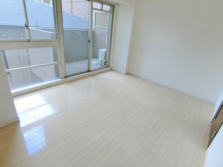 エスライズ本町東の内装