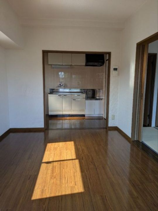 グローバル錦の居間