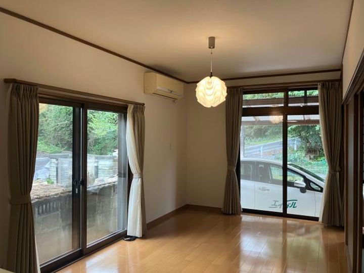 滋賀県大津市南郷4(一戸建)の賃貸物件の居間