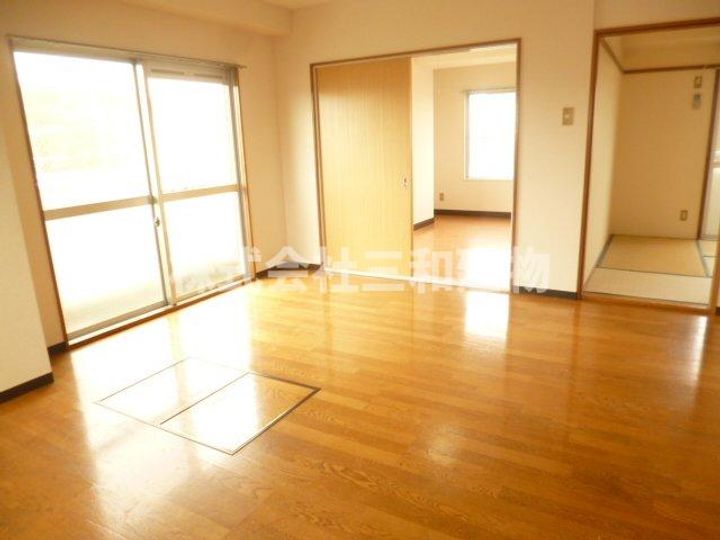 セントラルパークマンションの居間