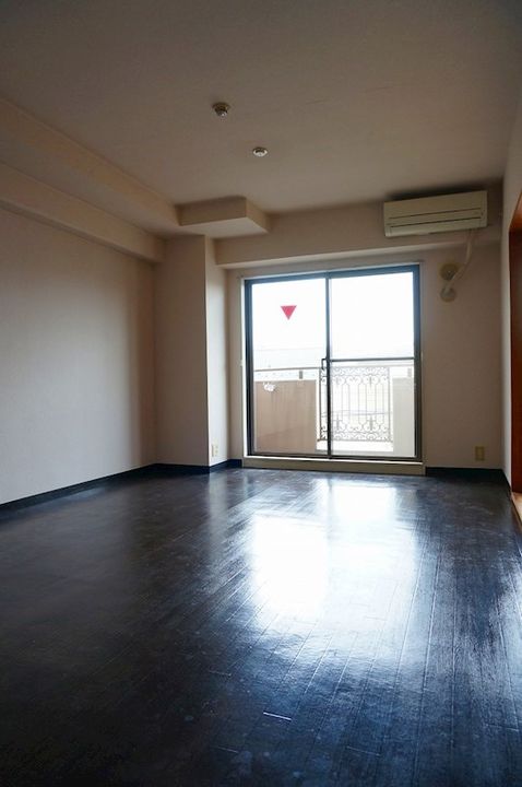 東京都北区浮間3(マンション)の賃貸物件の居間