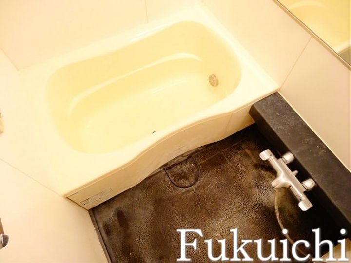 J.リヴェール学芸大学の風呂