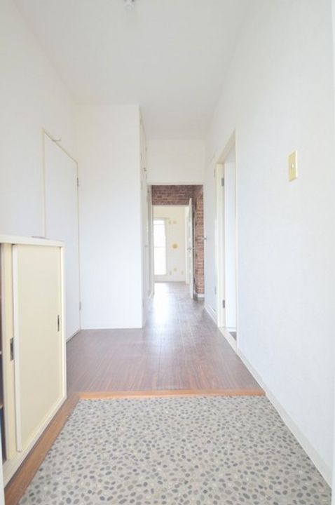 広島県広島市安佐北区三入東1(マンション)の賃貸物件の玄関