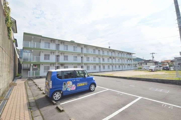 広島県広島市安佐北区三入東1(マンション)の賃貸物件の外観