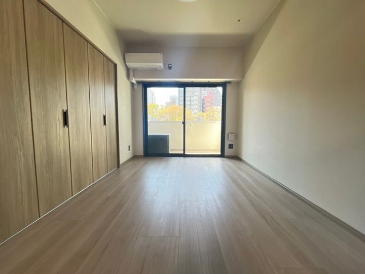 La Dolce 平和大通りの内装