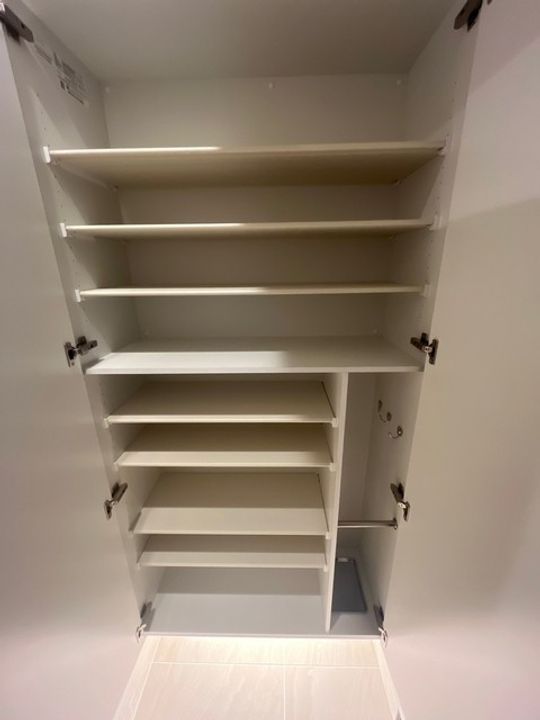 La Dolce 平和大通りの玄関