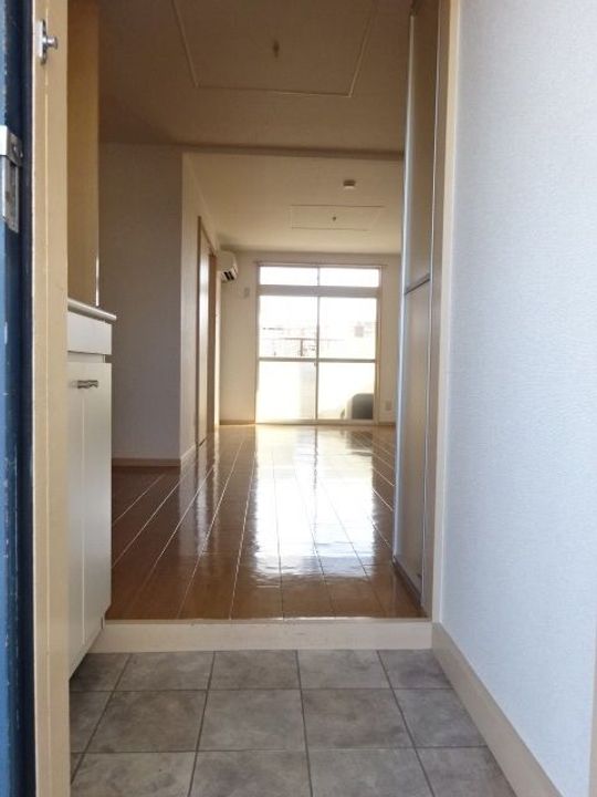 茨城県鹿嶋市大字宮中(アパート)の賃貸物件の玄関