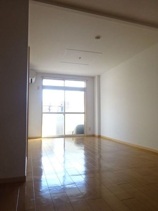 茨城県鹿嶋市大字宮中(アパート)の賃貸物件の居間