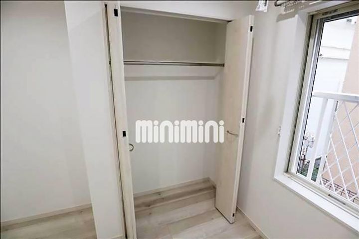 ハーミットクラブハウス金沢八景B棟の内装