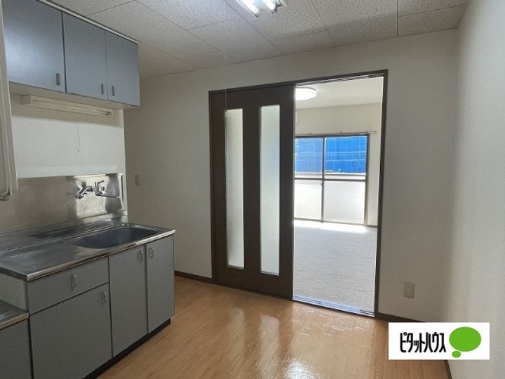 ダリヤビルの内装