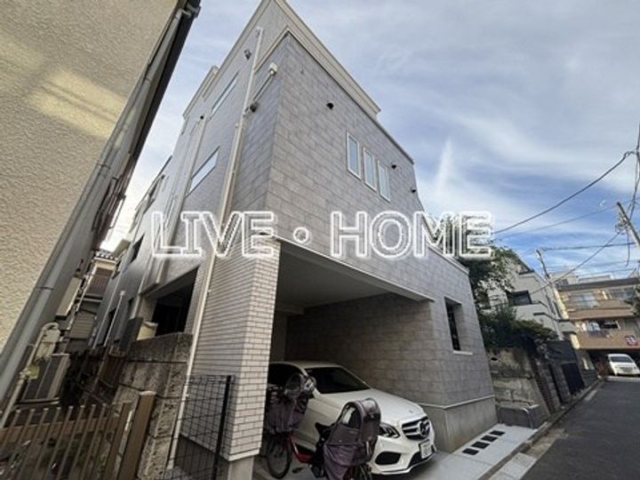 東京都中野区本町2(アパート)の賃貸物件の外観