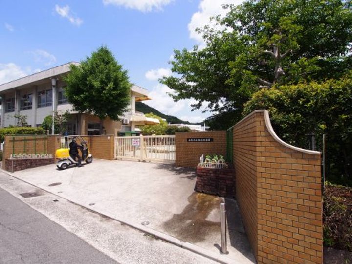 広島県広島市安芸区船越南3(一戸建)の賃貸物件の周辺