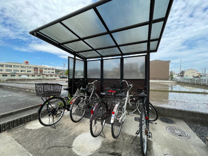 岡山県岡山市北区庭瀬の賃貸マンションの地図