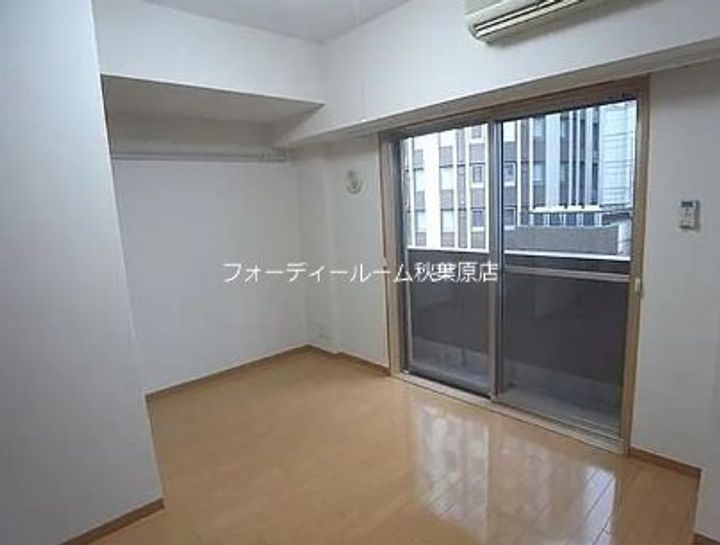OLIO神田の居間