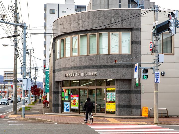 北海道札幌市豊平区平岸四条12(マンション)の賃貸物件の周辺