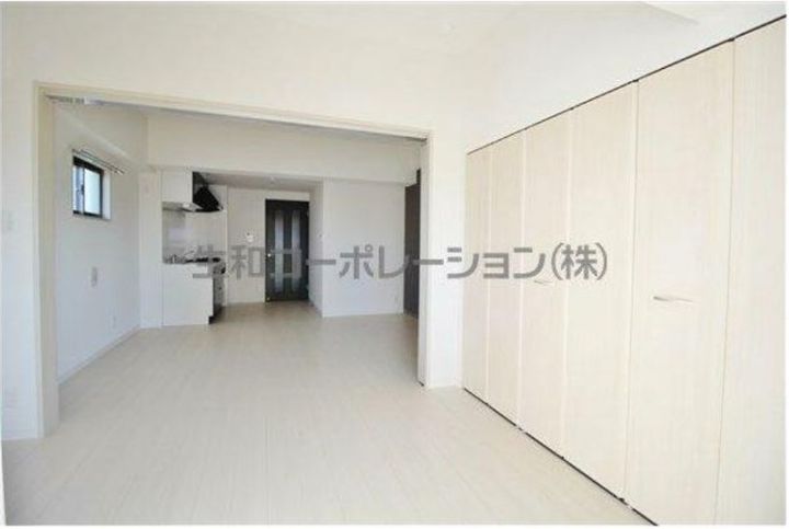 ヴァレンティア麻布の居間