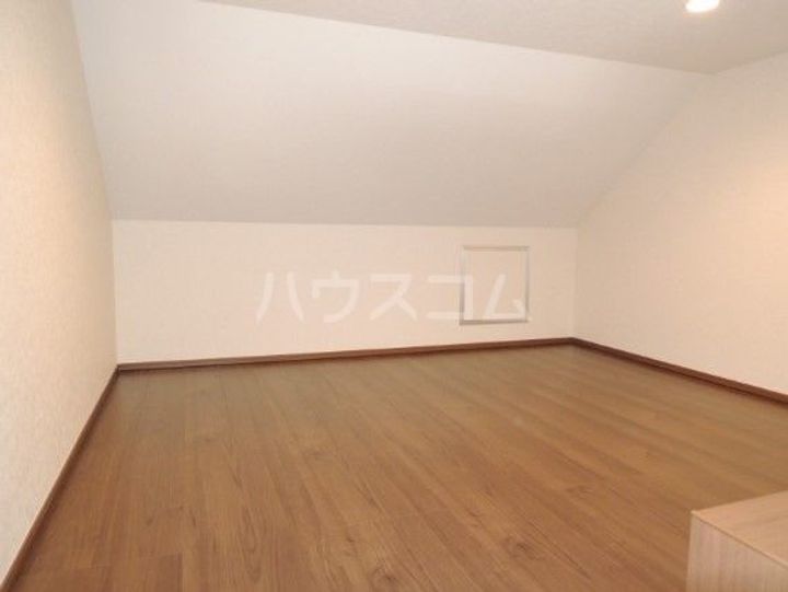 グリーンゲイブルズの居間