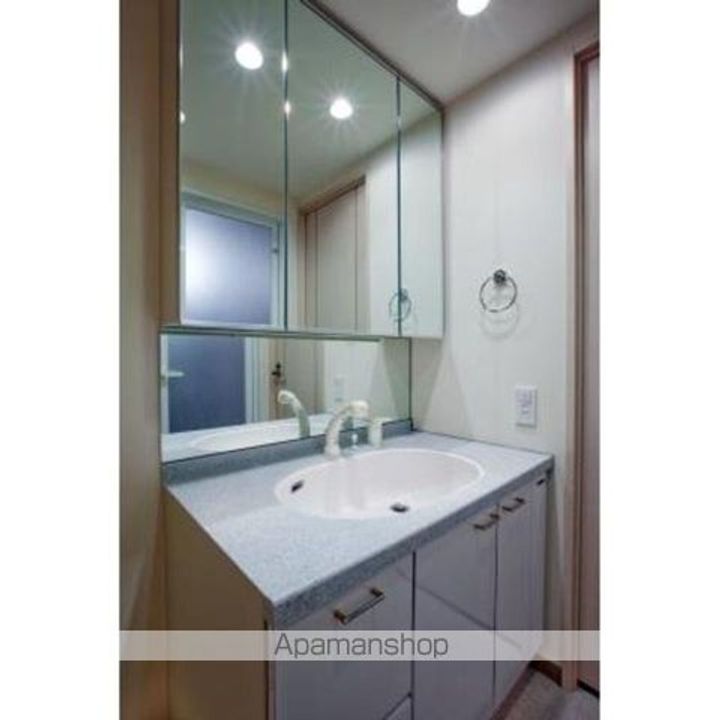 東京都目黒区下目黒2(マンション)の賃貸物件の内装