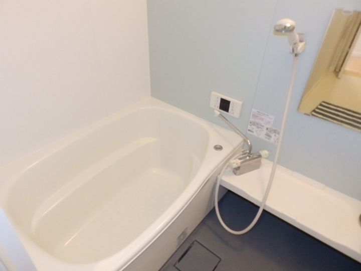 M’s house (女性専用シェアハウス)の風呂