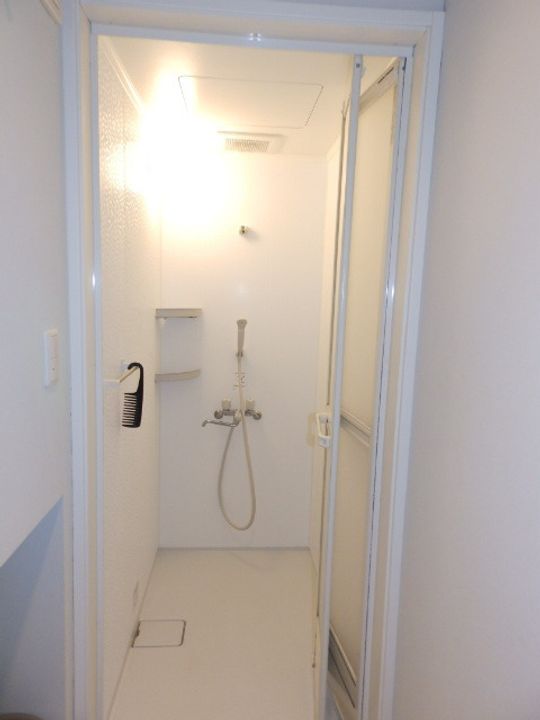 M’s house (女性専用シェアハウス)の風呂