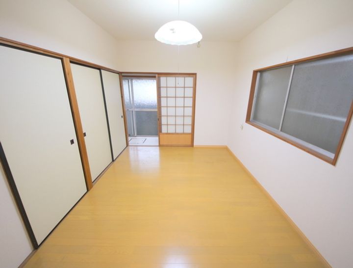 奈良県奈良市尼辻中町(一戸建)の賃貸物件の居間