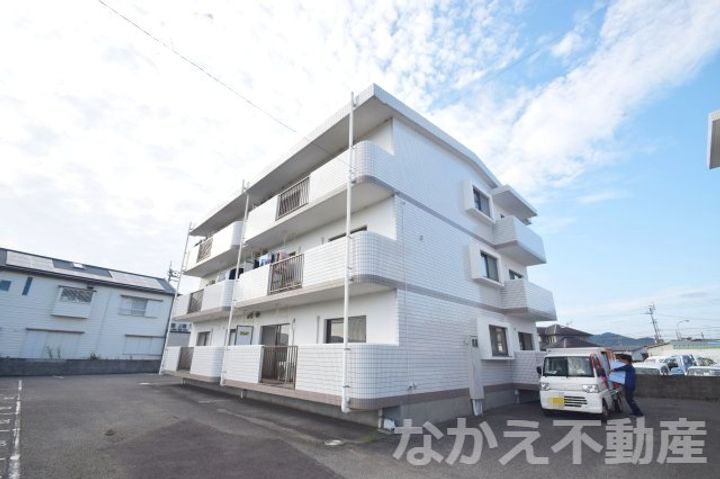 徳島県小松島市金磯町(マンション)の賃貸物件の外観