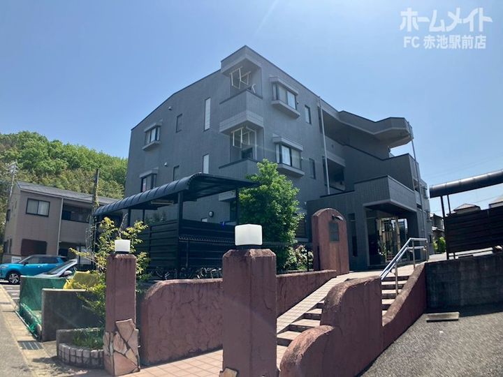 La Fortuna(ラフォルトゥーナ)の外観