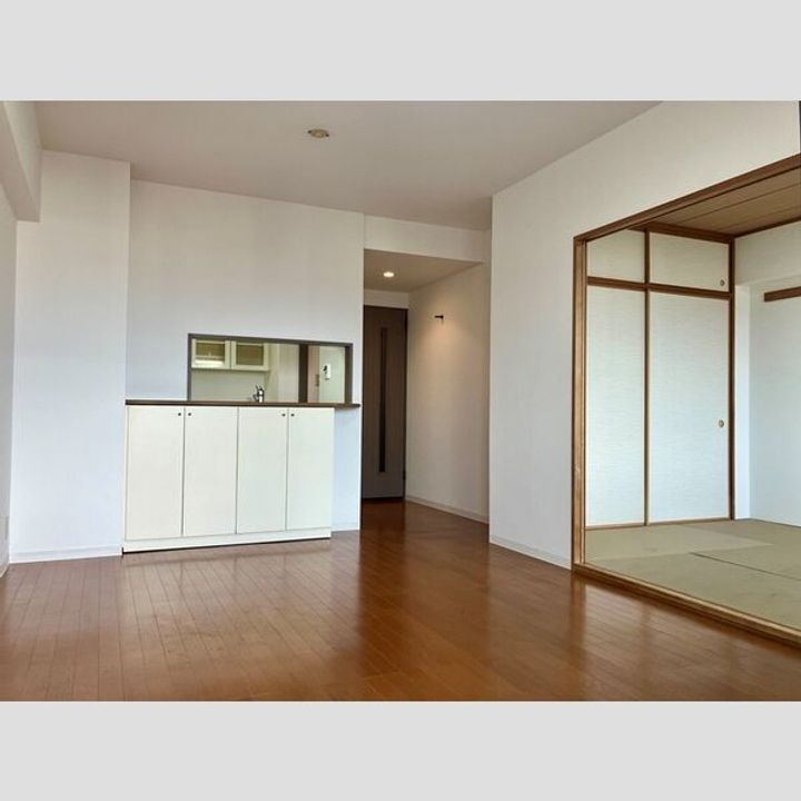 埼玉県さいたま市桜区西堀4(マンション)の賃貸物件の居間