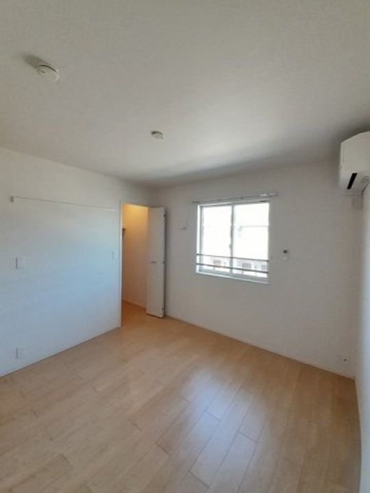 アグレアーブルIIの内装