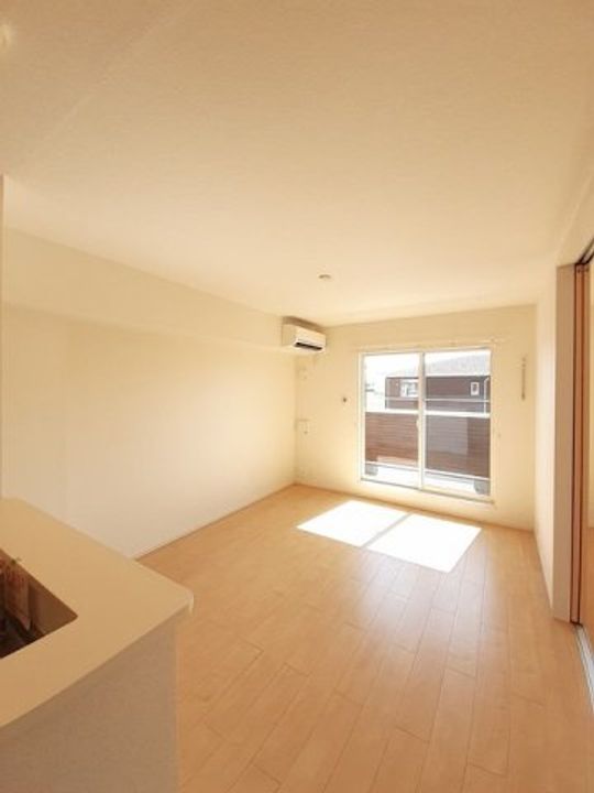 アグレアーブルIIの居間