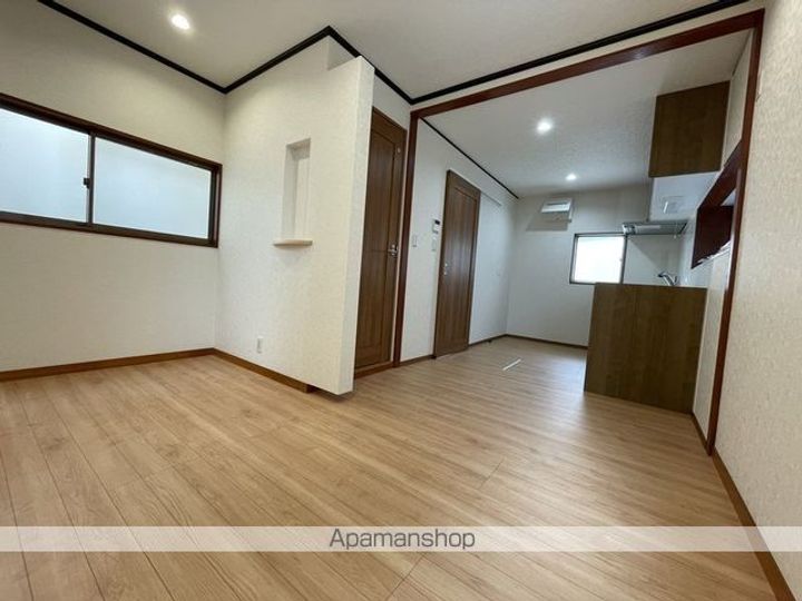 千葉県松戸市六実7(一戸建)の賃貸物件の居間