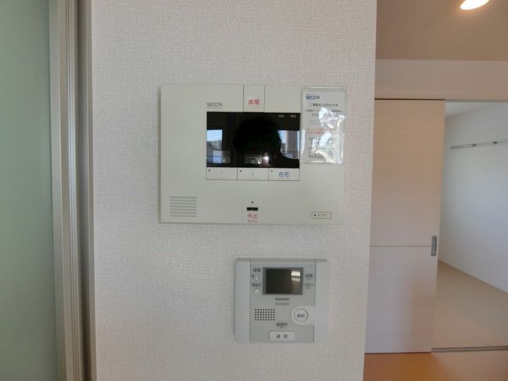 サフランの内装