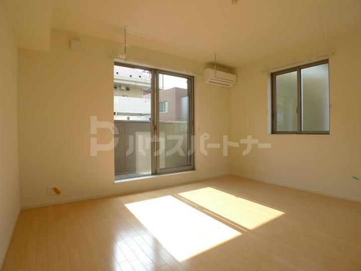 アール・コン・シェルの内装