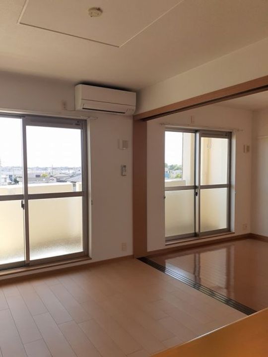 茨城県結城市大字結城(マンション)の賃貸物件の居間